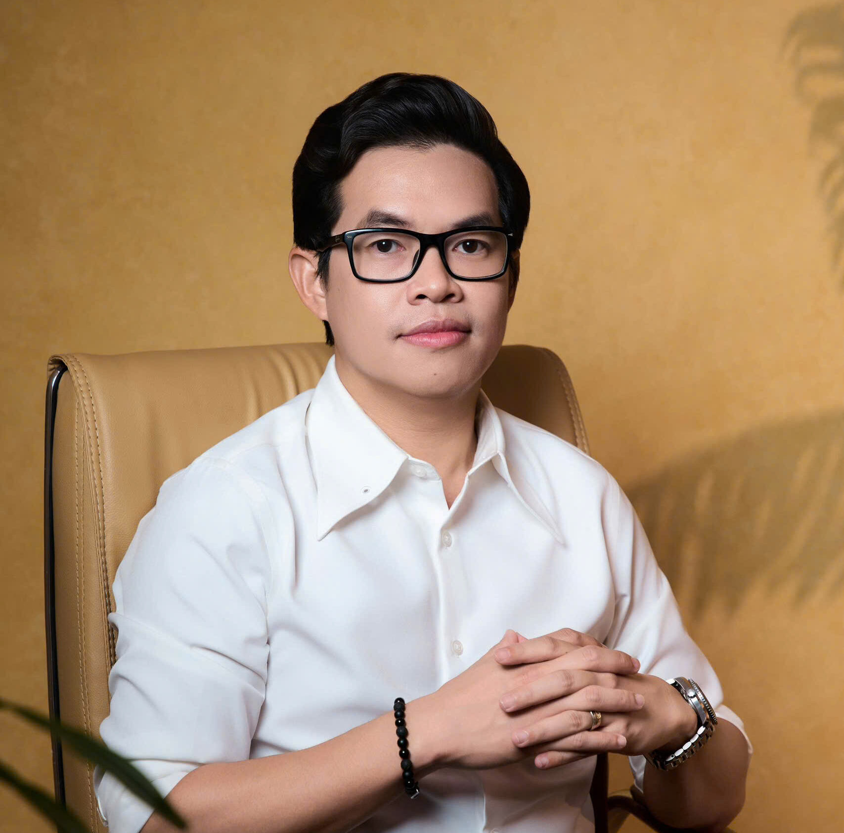 Giáo sư Nhật Hồ AI-HUB